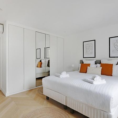 Pick A Flat'S Apartment On Place Du Tertre Paris Exterior photo