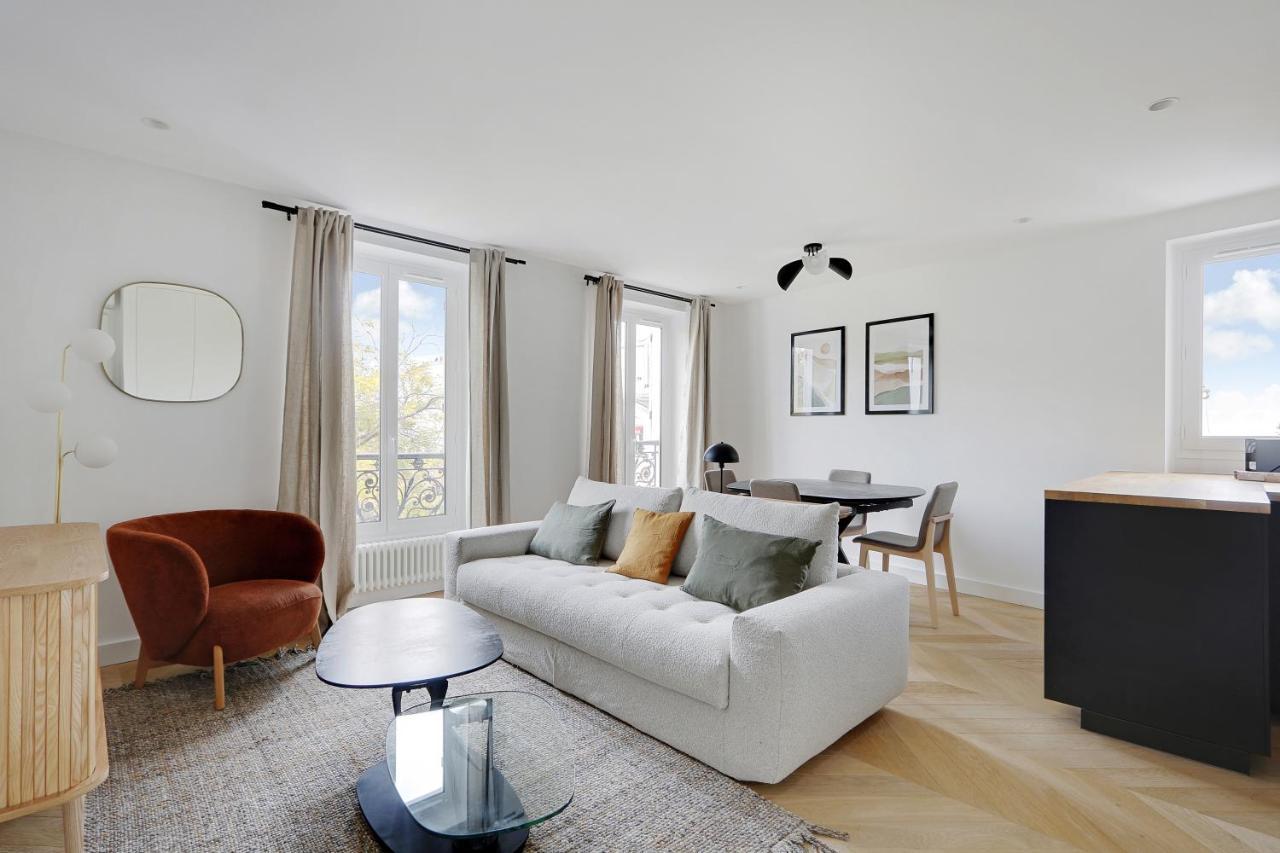 Pick A Flat'S Apartment On Place Du Tertre Paris Exterior photo